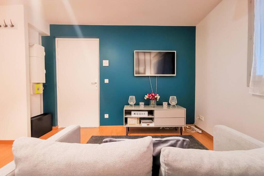 Le Confortable-Cosy Studio A 3 Minutes Du Metro Pantin Ngoại thất bức ảnh